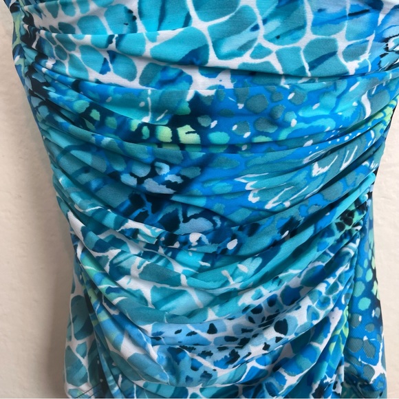 Magicsuit Woman’s one piece swimsuit-blue shades pattern-shirred front-size 8 - Picture 4 of 12